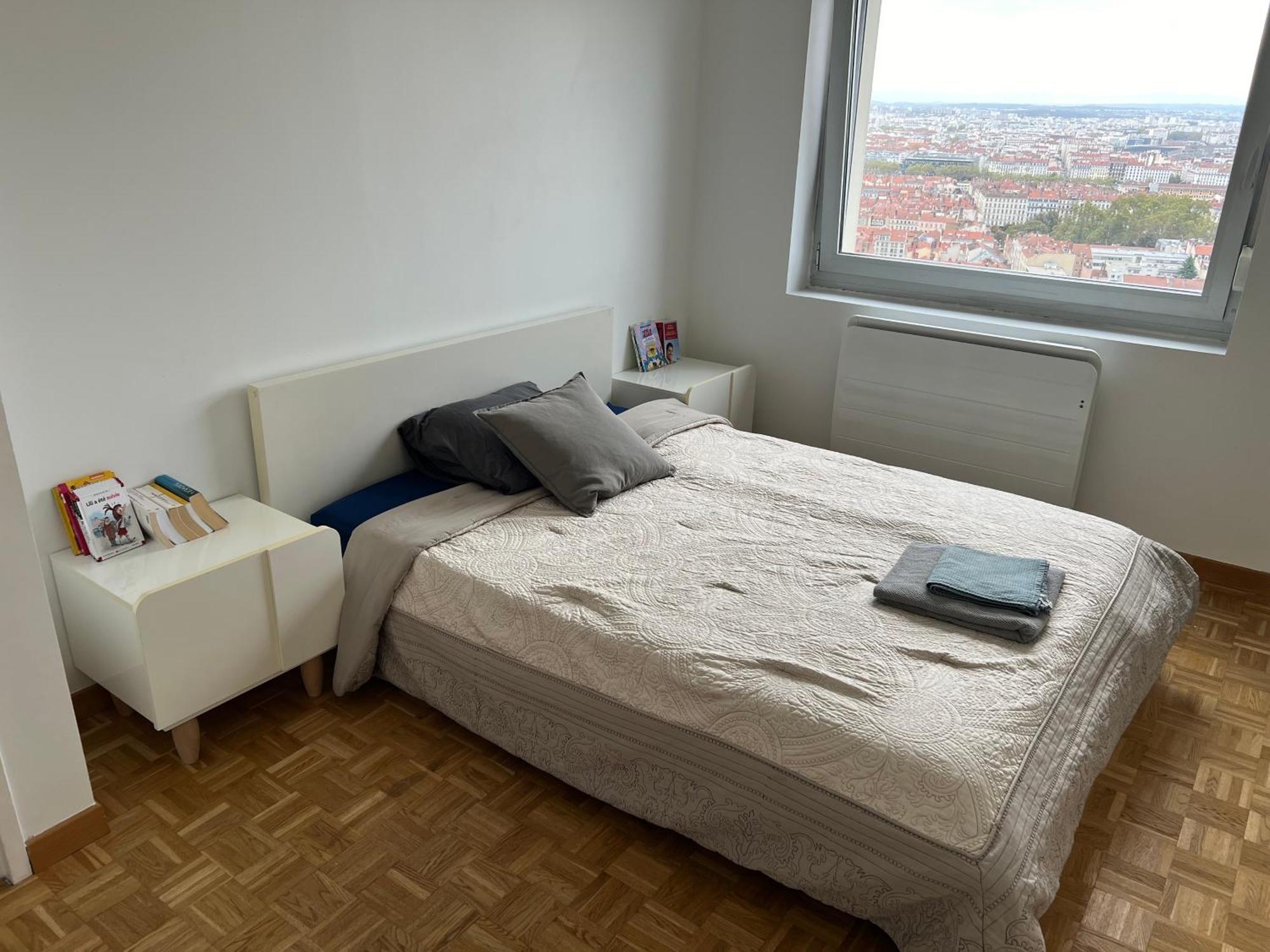 Chambre Dans Les Hauteurs De Lyon Proche Fourviere Chez L Hote Luaran gambar